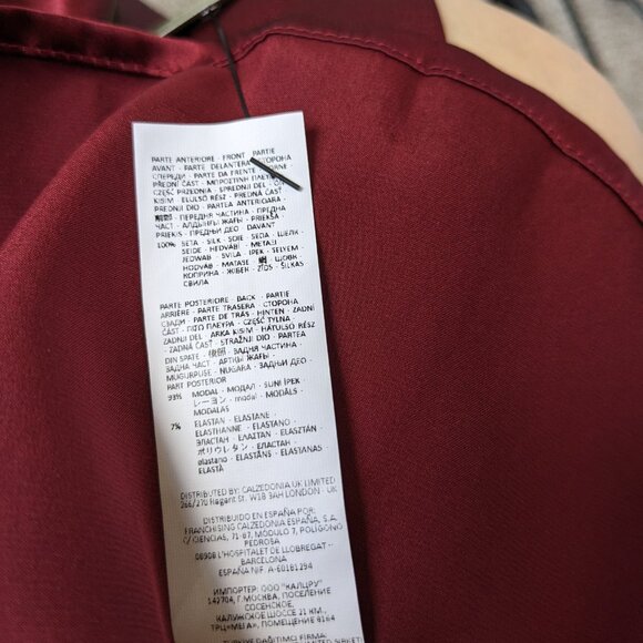 NWT Bundle of 2 intimissimi Silk Modal Tanks in Evergreen and Ribbon Red, size S - Picture 12 of 12